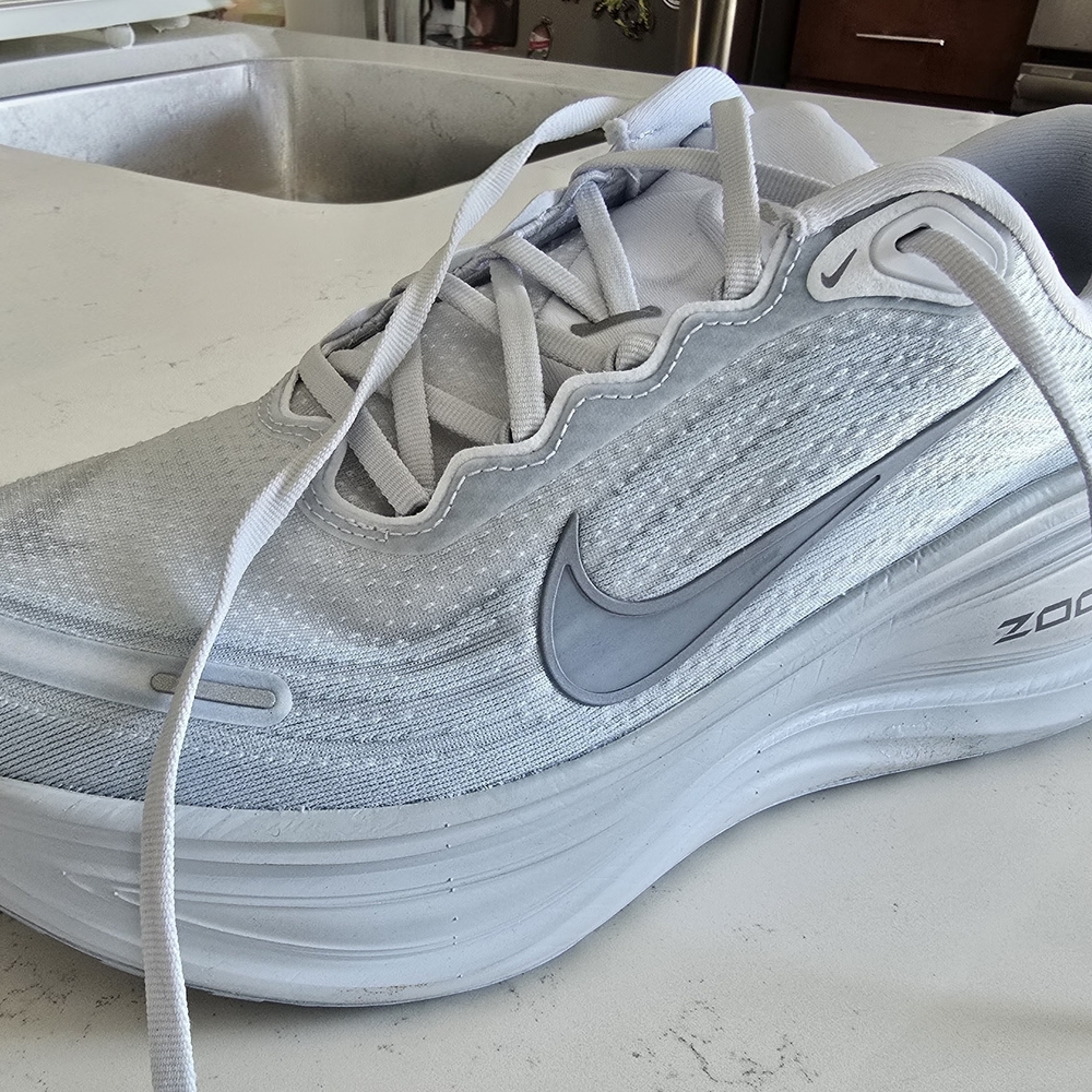 Nike Vomero PLUS and Powder Blue Color Sneakers.